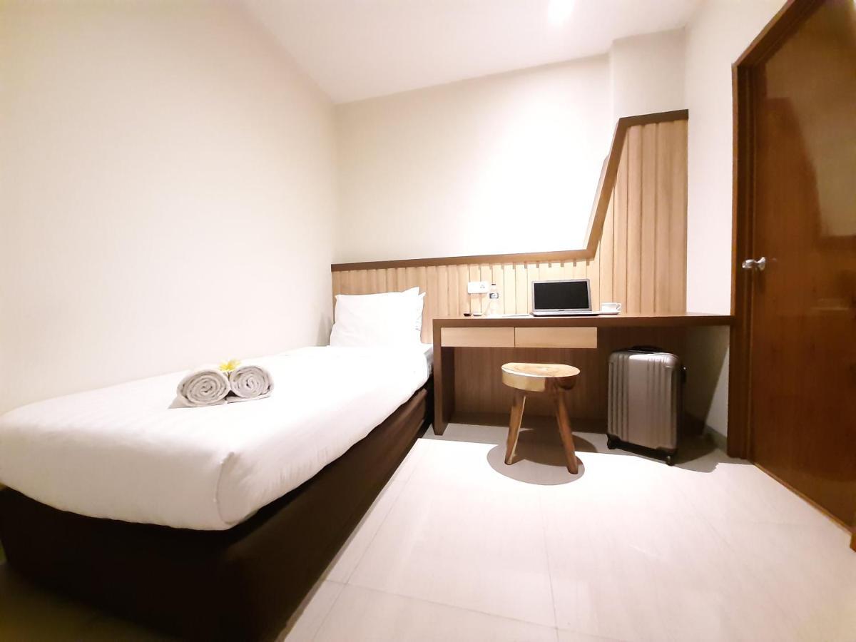 Hotel Pantes Kota Lama เซอมารัง ภายนอก รูปภาพ